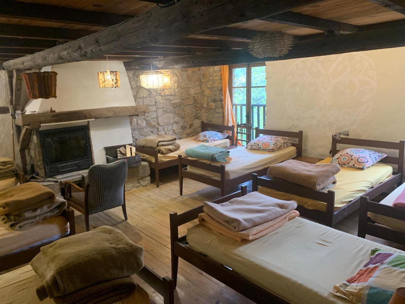 Gite De La Bastide - Cabania Pays Cathare Camps-sur-l'Agly Esterno foto